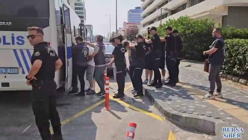 Bursa’da online bahis çetesine darbe: Lüks ofise baskın, 7 tutuklama