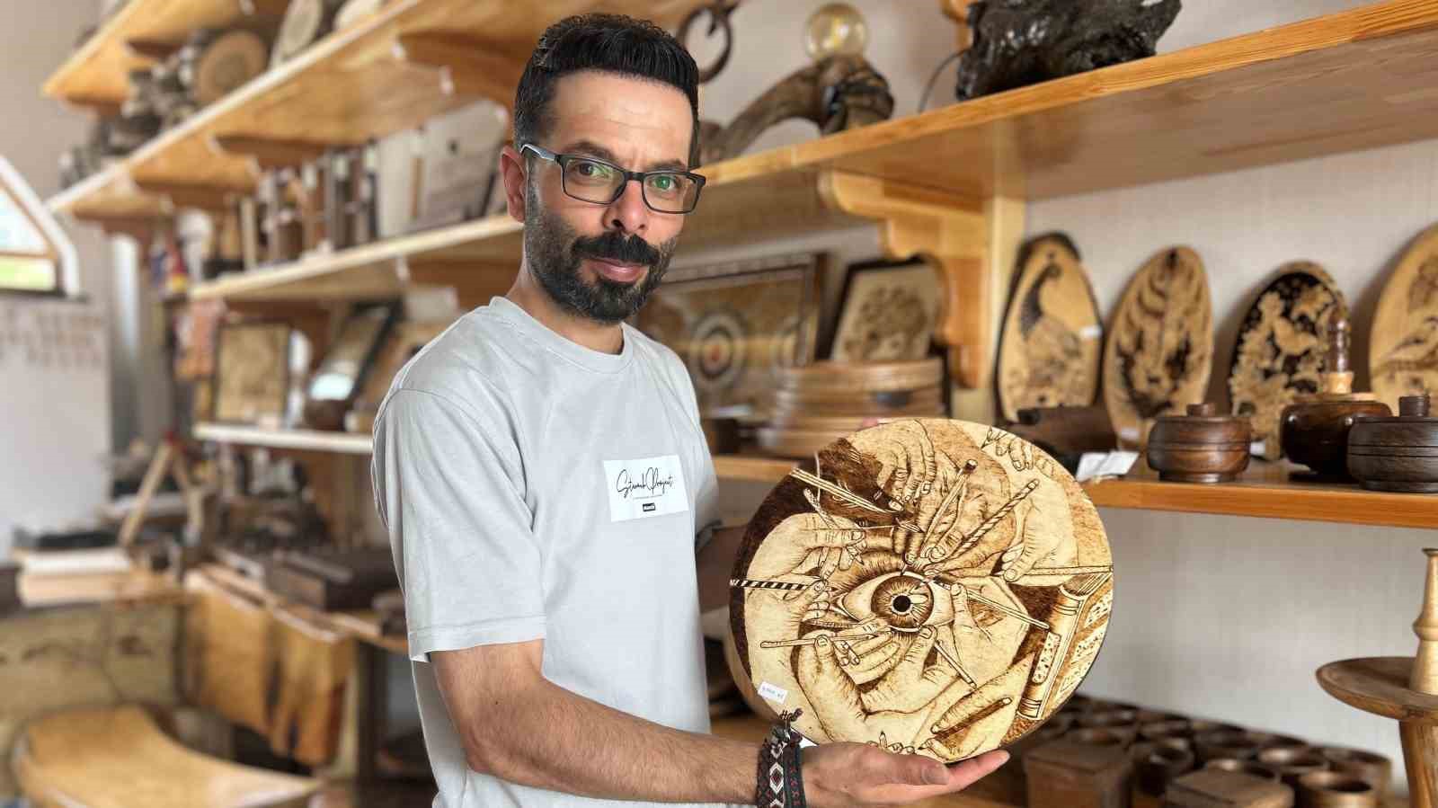 Bahçesaray’da Ceviz Ağaçları Sanat Eseri Oluyor