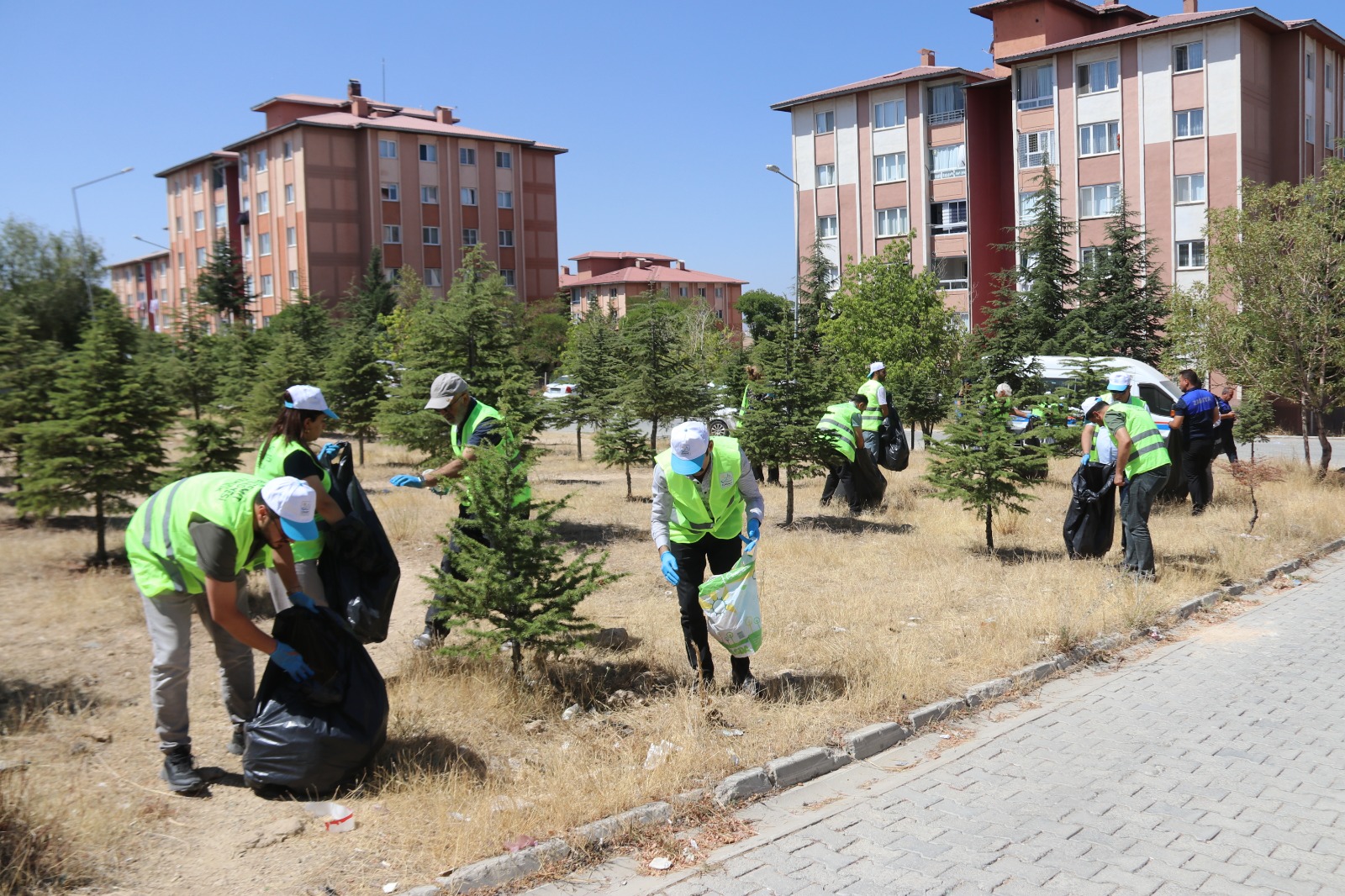 Van Edremit’te Temizlik Kampanyası