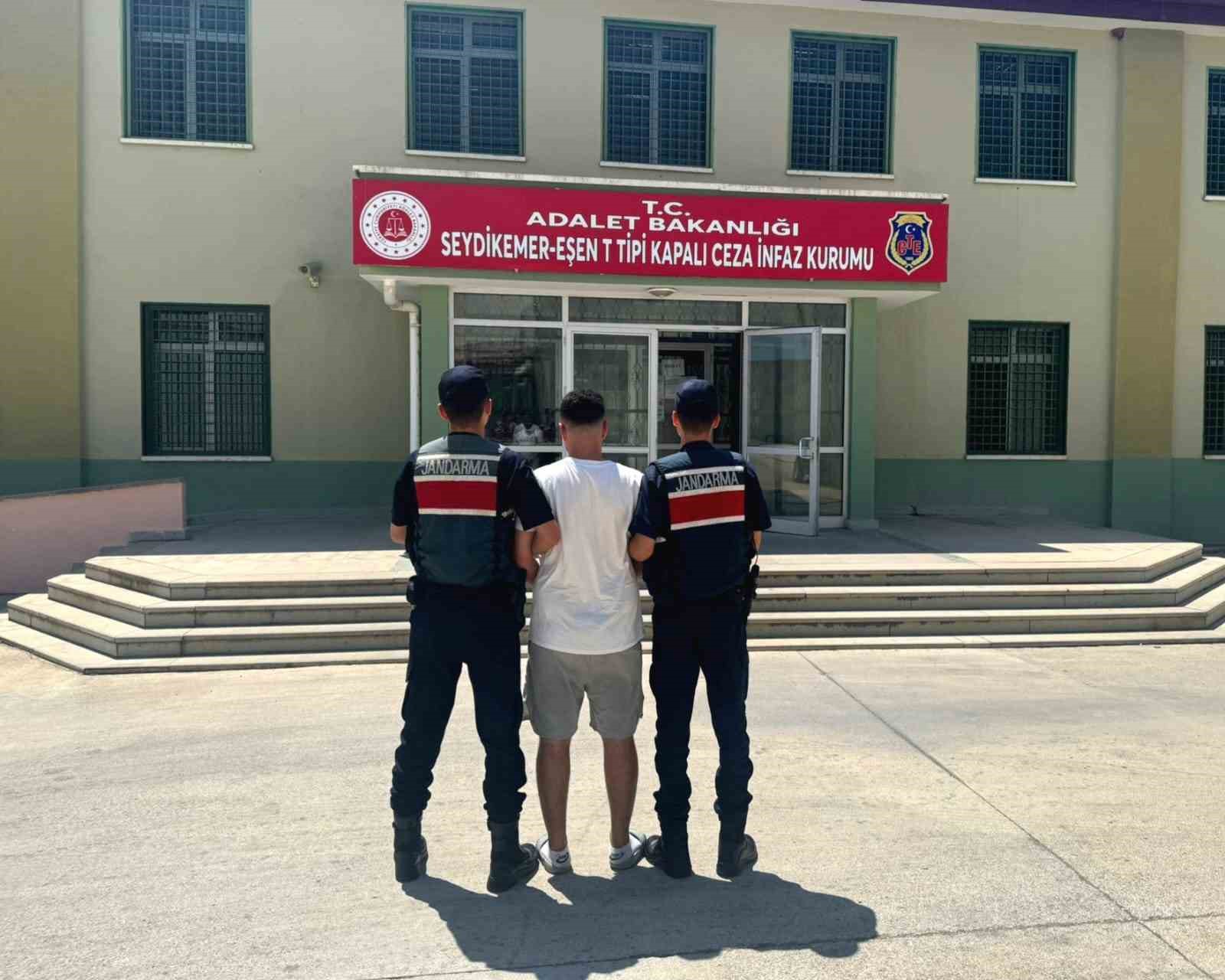 Hakkında hapis cezası bulunan firari şahıs yakalandı