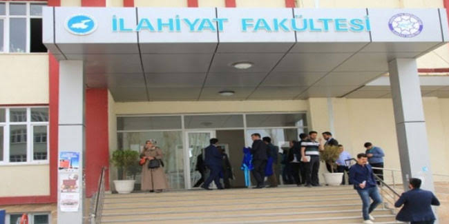Van YYÜ İlahiyat Fakültesi Mezunlar Buluşması Gerçekleşecek