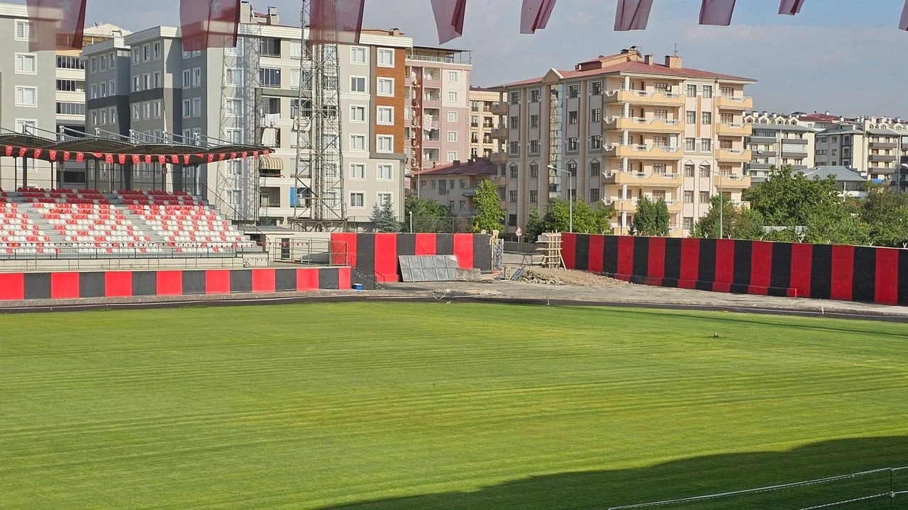 Vanspor – Erokspor Maçı Saat Kaçta, Hangi Kanalda Yayınlanacak?