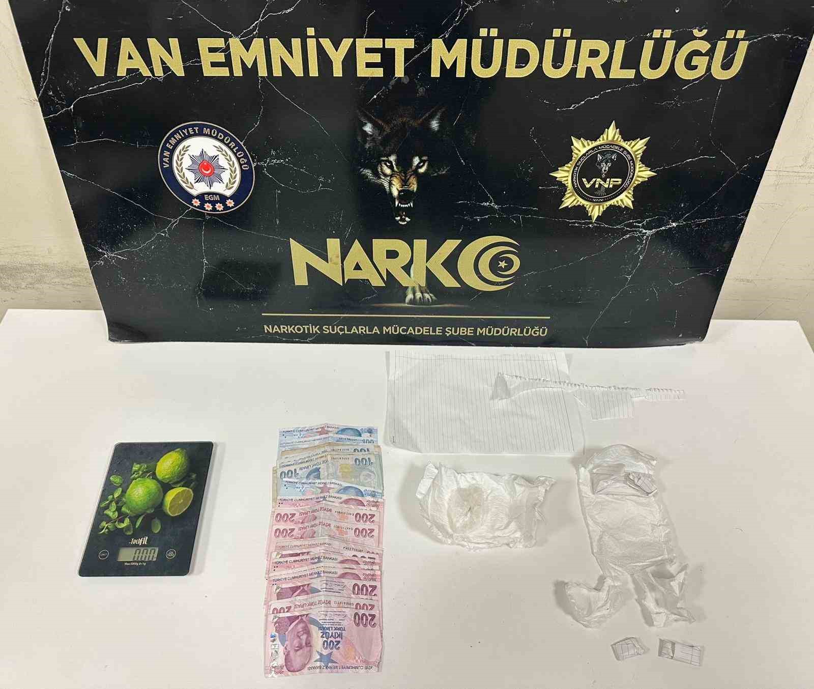 Van’da Uyuşturucu Operasyonu: 55 Şahsa Yasal İşlem Yapıldı