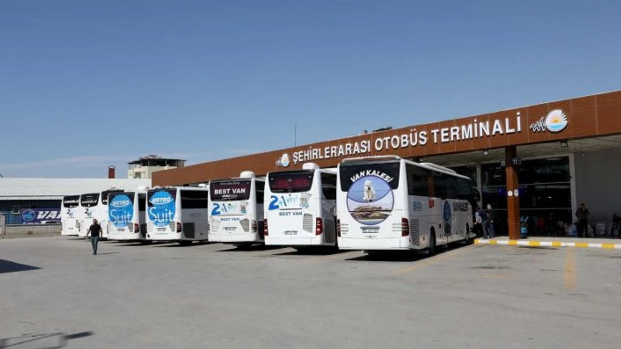 Van’da Havalimanı Daha Kapanmadan Bilet Fiyatları Zamlandı!