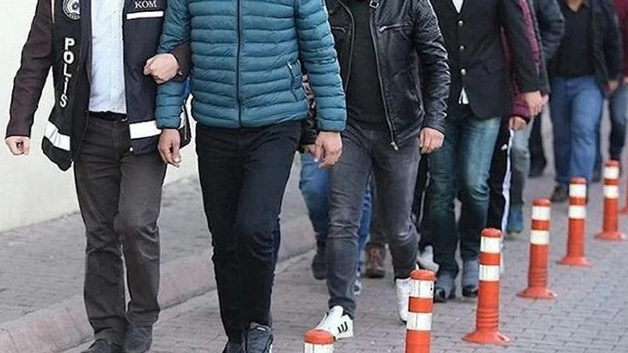 Van’da çeşitli suçlardan 9 kişi tutuklandı