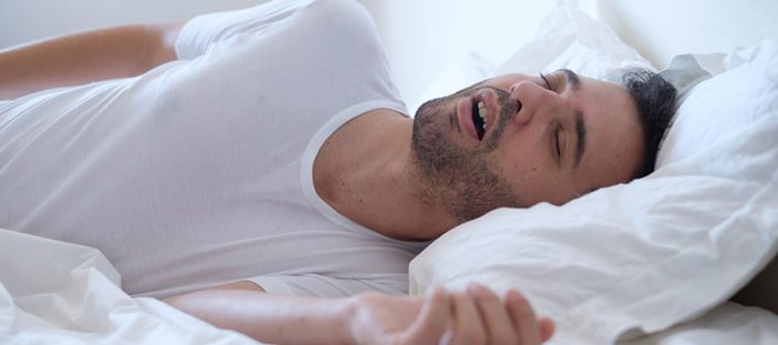 Uyku Apnesi, Kalp Krizi ve İnme Riskini Önemli Ölçüde Yükseltiyor