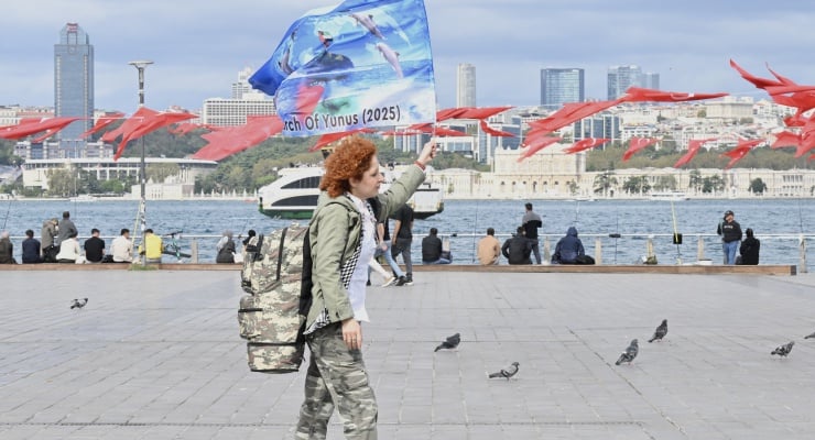 Gazze’ye destek için İstanbul’dan Kudüs’e yola çıktı