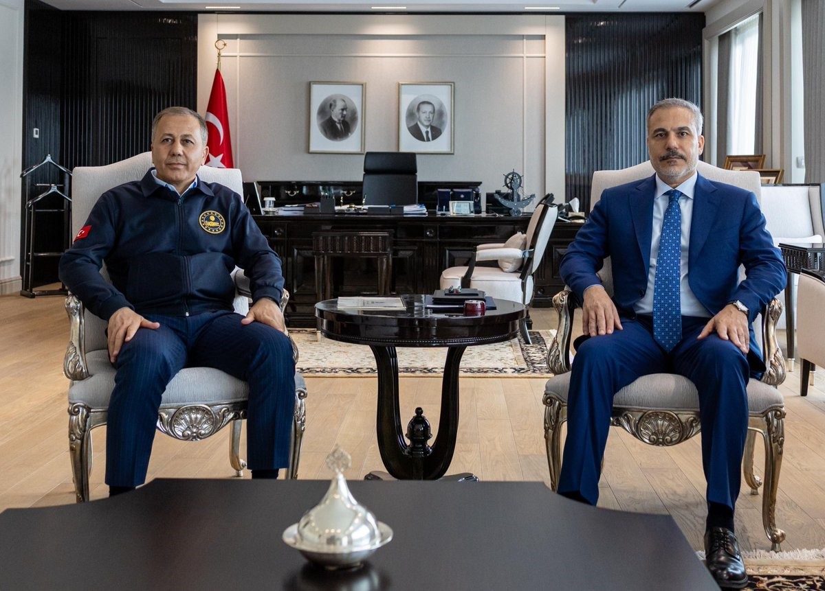 Bakan Yerlikaya, Bakan Fidan’ı ziyaret etti