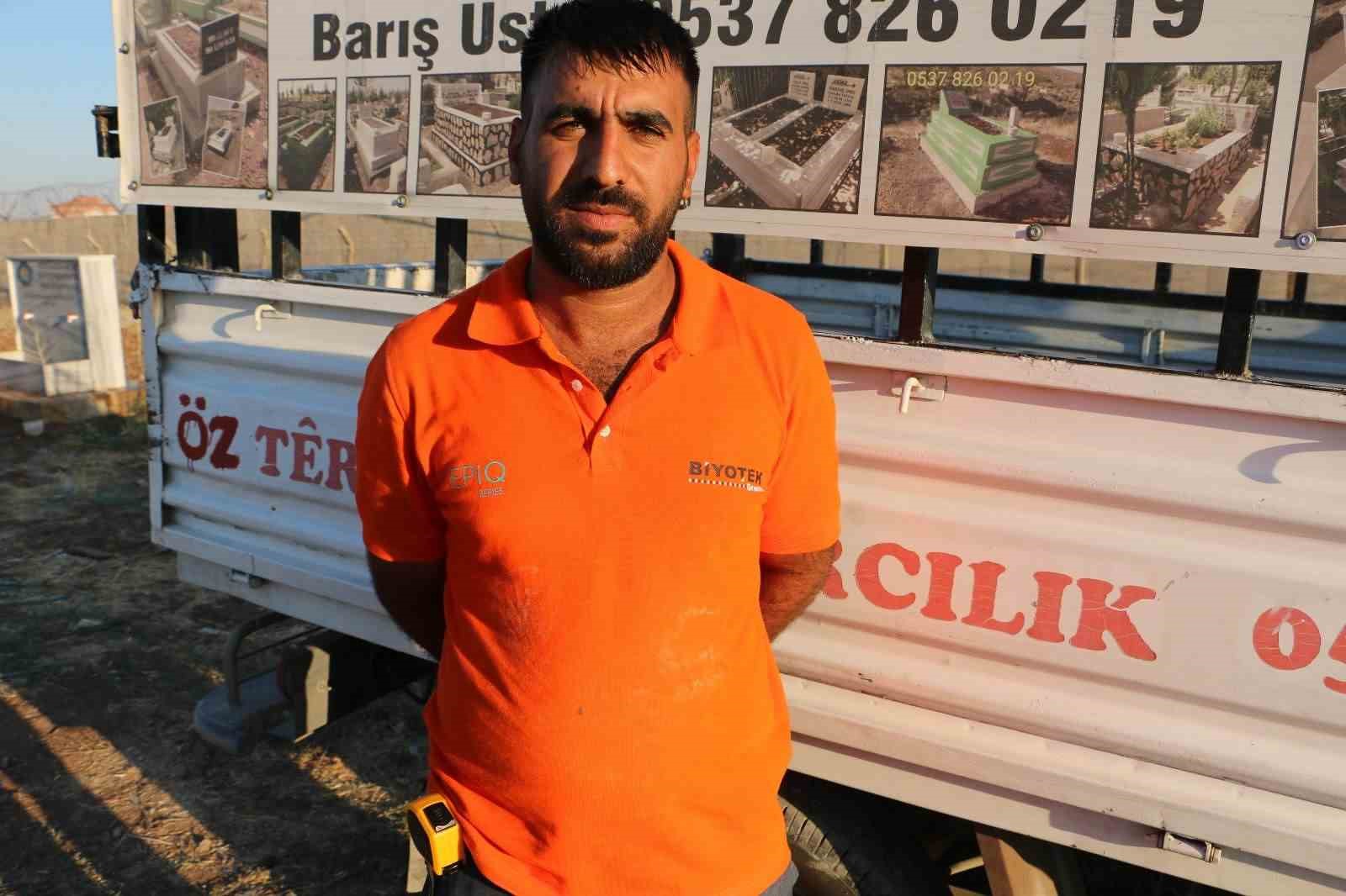 Mezarlıkları büyülerle doldurdular