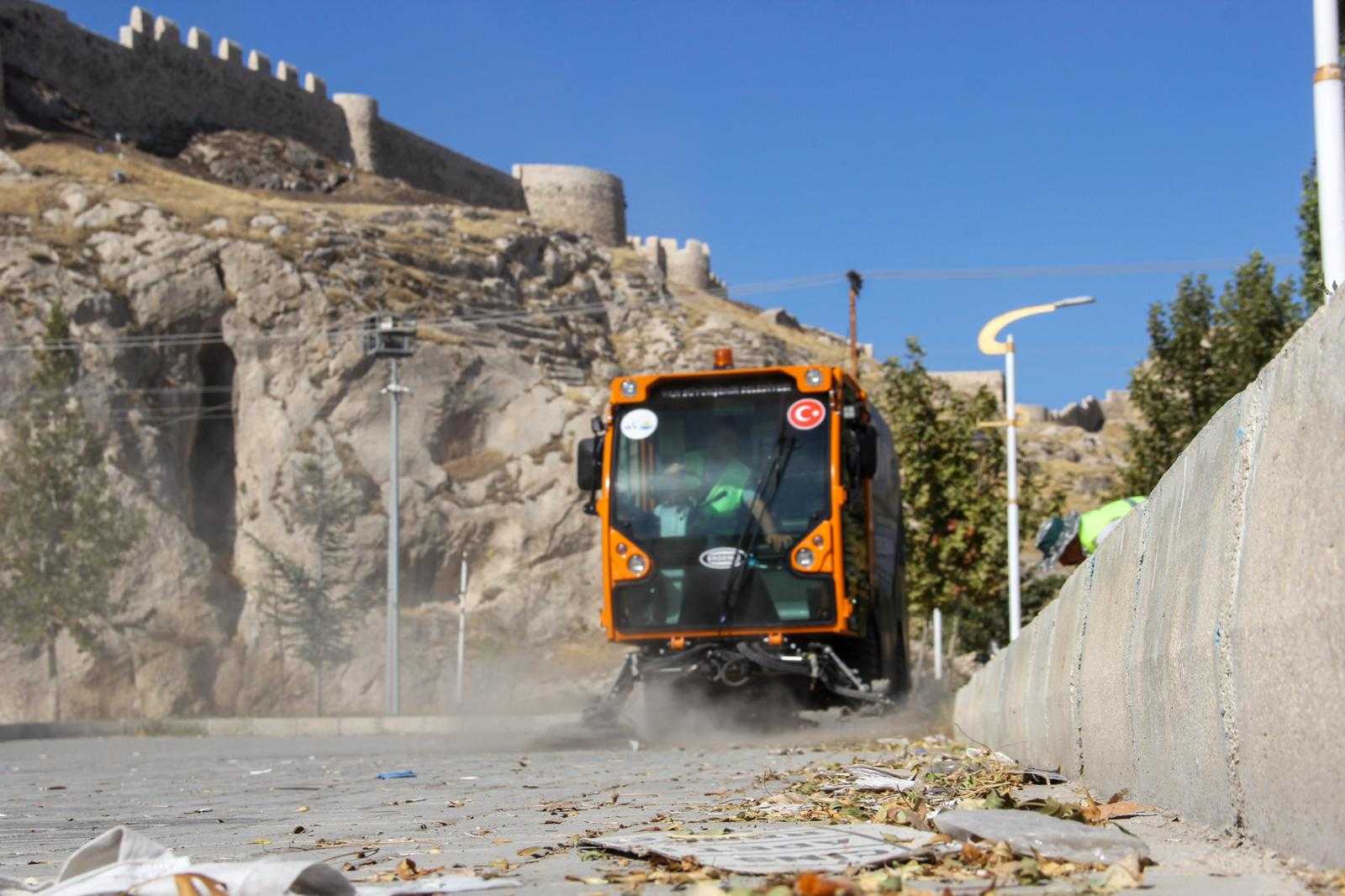 Van’da kapsamlı temizlik çalışması