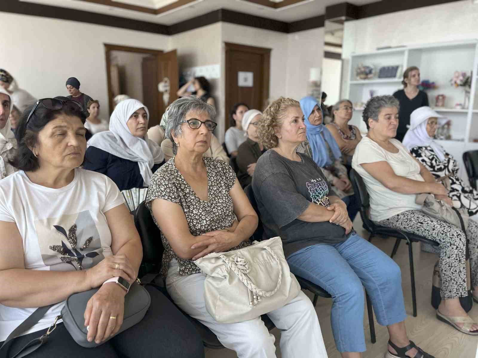 Kadınlara doğru bel kullanımı öğretildi