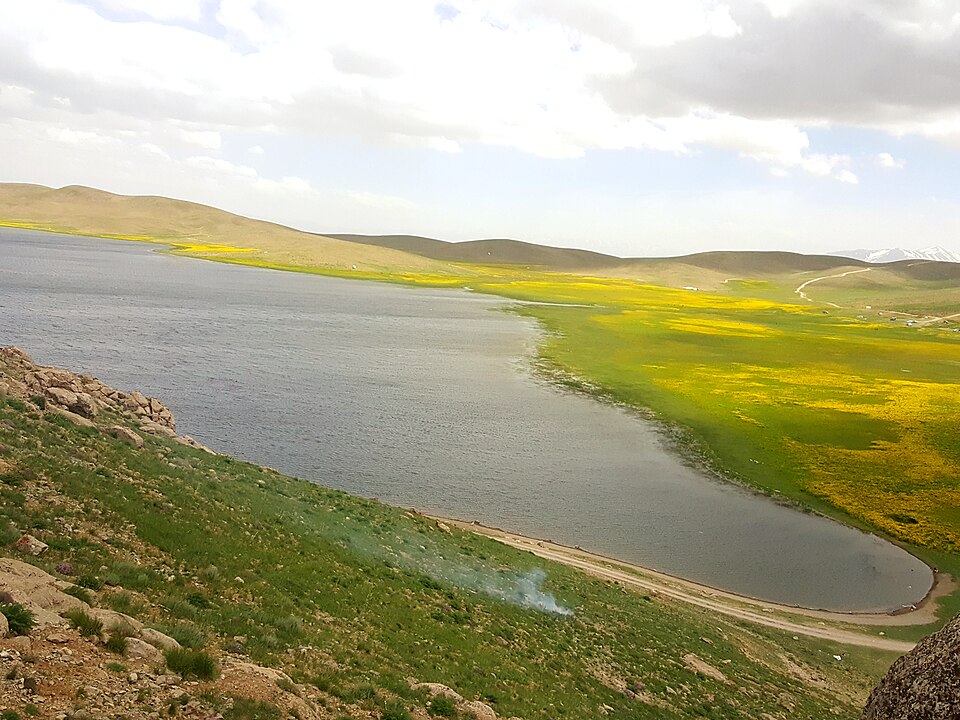 Gürpınar’ın Doğal ve Tarihi Hazinesi: Keşiş Gölü
