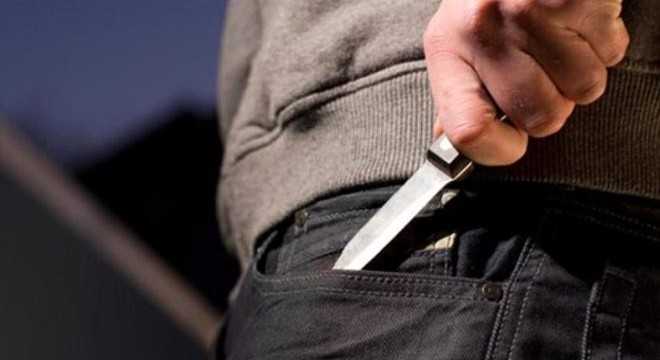 Van’da kayınbiraderini bıçaklamak isteyen şahıs 2 öğretmeni bıçakladı