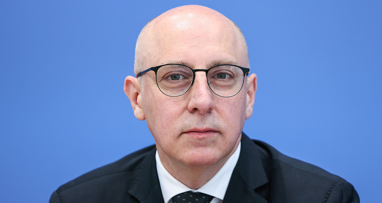 Almanya’da iç istihbarat teşkilatının başına bir Türk atandı