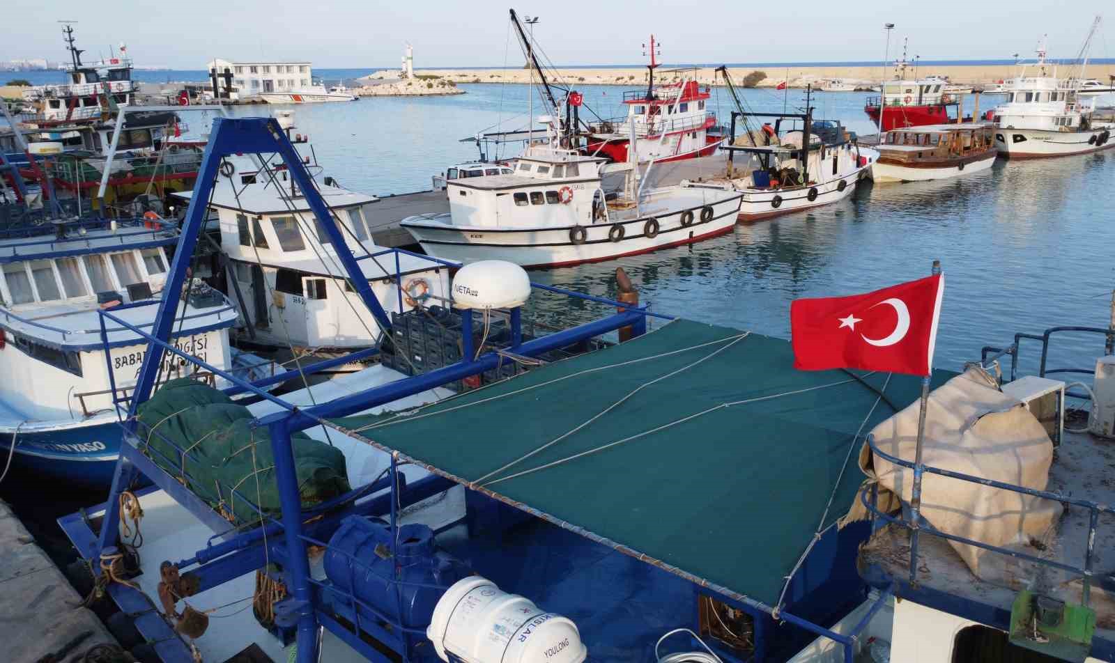 Akdenizli balıkçılar bereketli bir sezon bekliyor