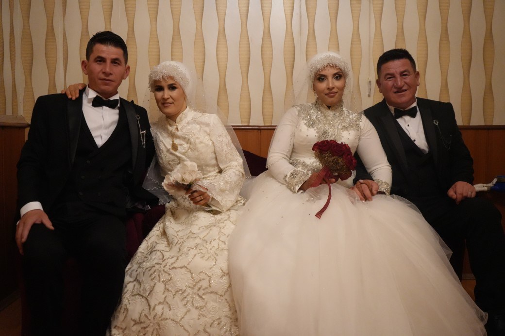 Fas’tan Bayburt’a uzanan aşk hikayesi: İki kardeş çifte düğünle dünyaevine girdi