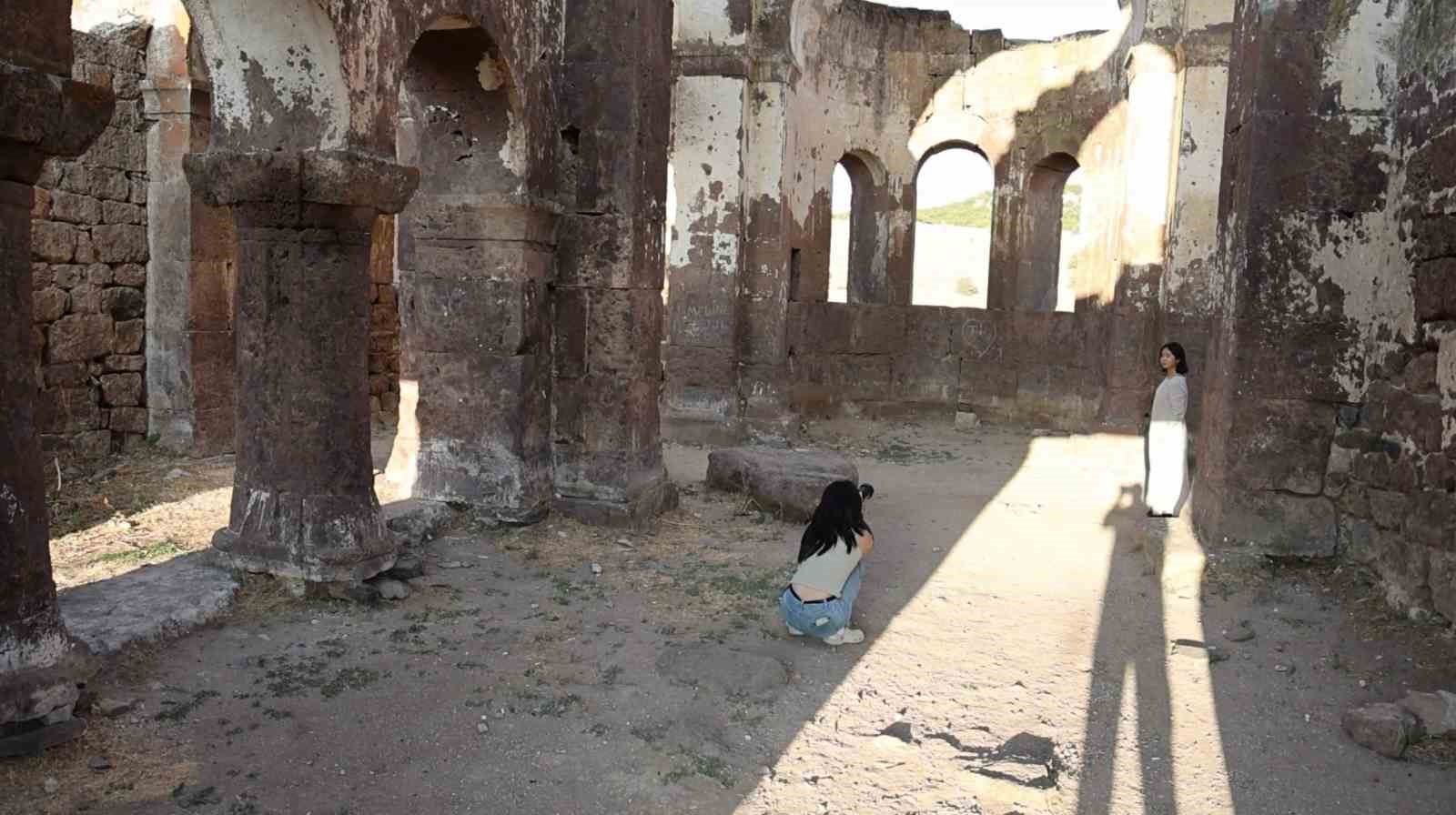 Aziz Gregorius’a ithafen yaptırılan bin 500 yıllık Kızıl Kilise ziyaretçilerini ağırlıyor
