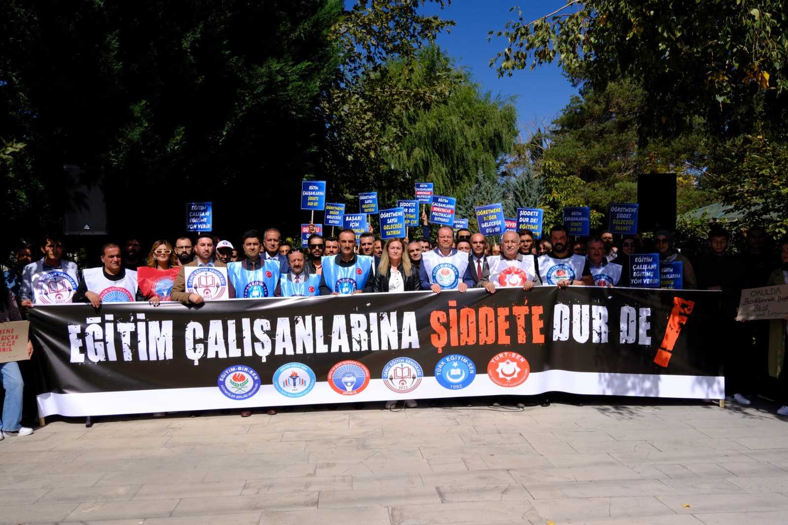 Van’daki Sendikalardan Okullarda Güvenlik Önlemi Çağrısı