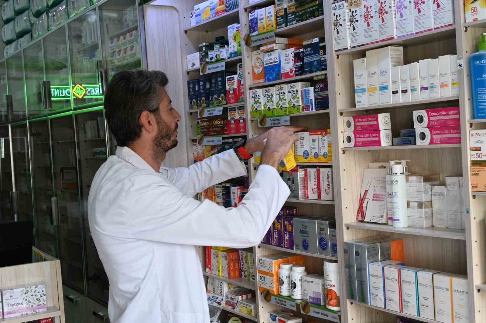 Dikkat! Eczacıdan yapay zeka uyarısı