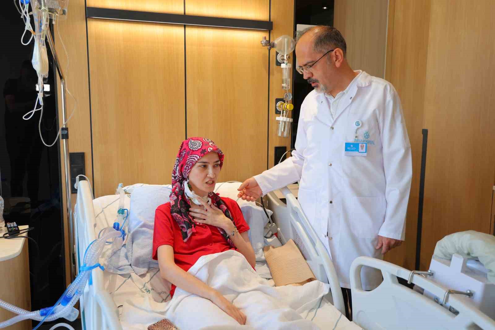 Dünyada 4 vakadan biri olan Myastenia Gravis hastası Türkiye’de tedavi edildi