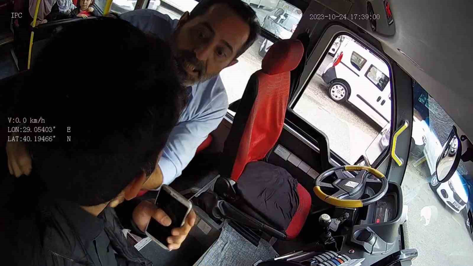 Engelli bireye şiddet uyguladı, o anlar kameraya yansıdı