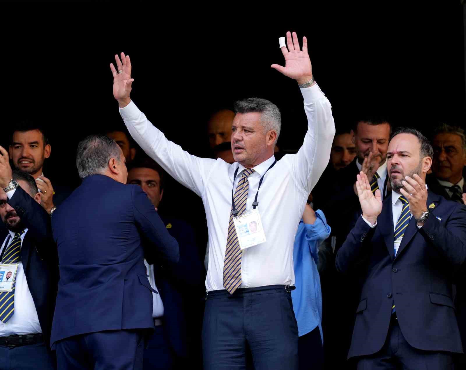 Fenerbahçe Başkan Adayı Sadettin Saran’a Yoğun İlgi