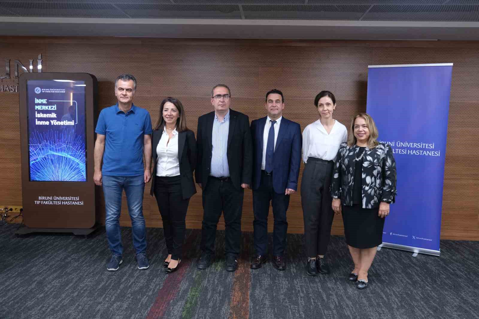 Her 4 yetişkinden 1’i inme riski taşıyor