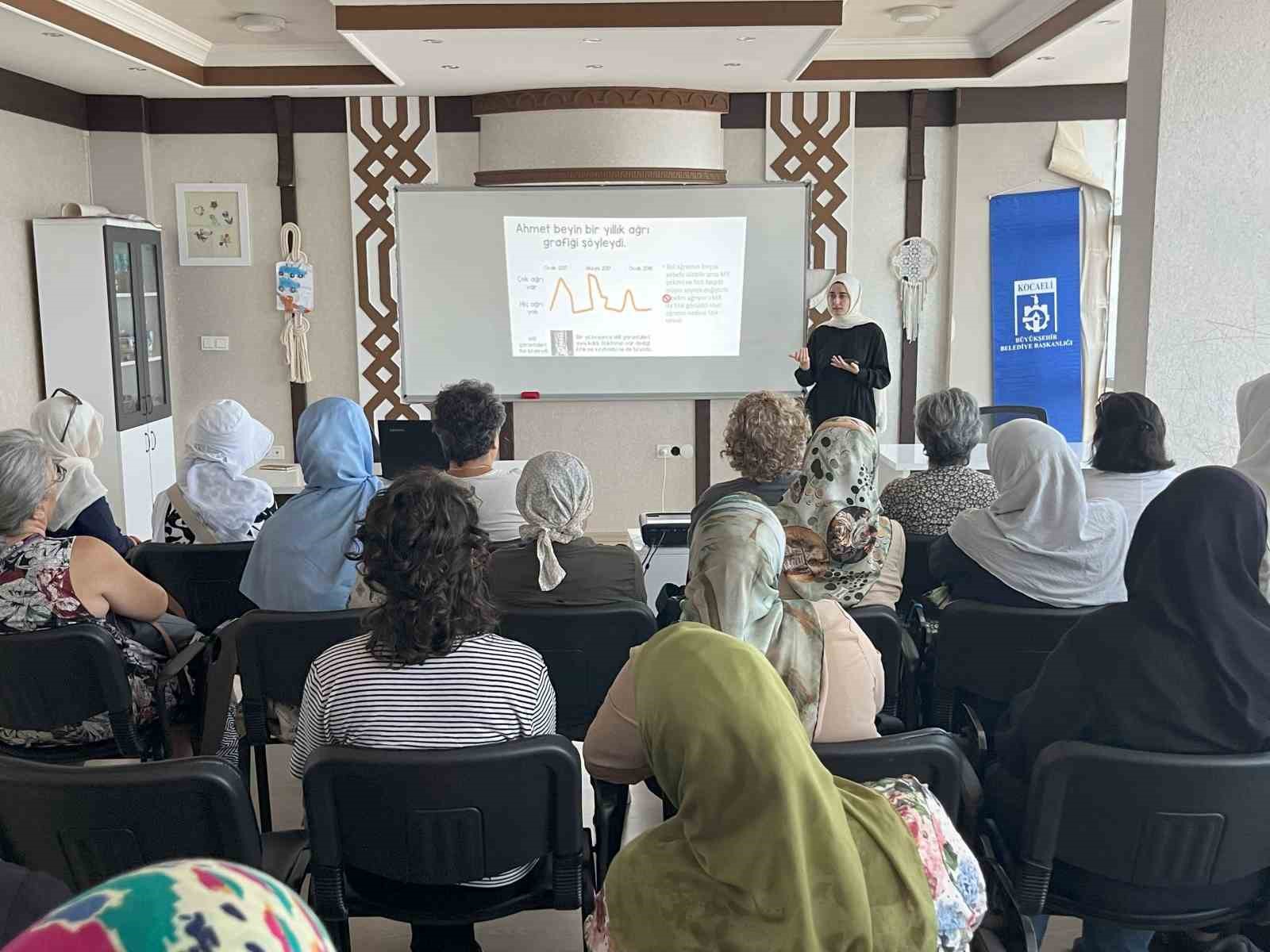 Kadınlara bel sağlığı eğitimi