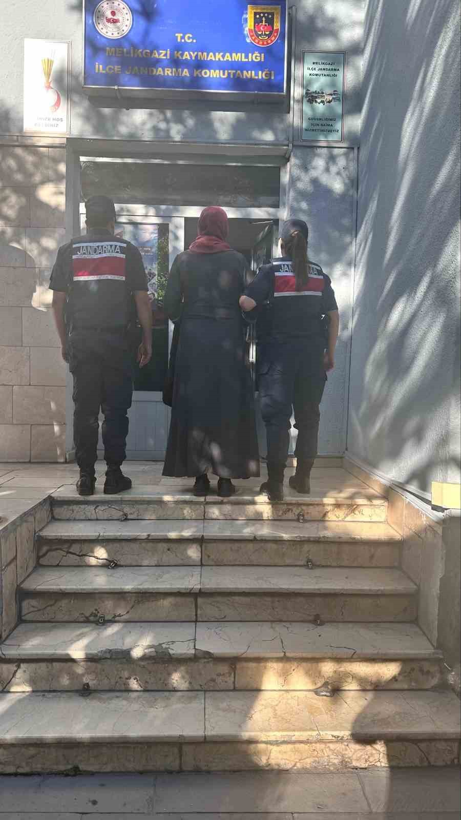 Kayseri’de FETÖ operasyonu: 1 gözaltı