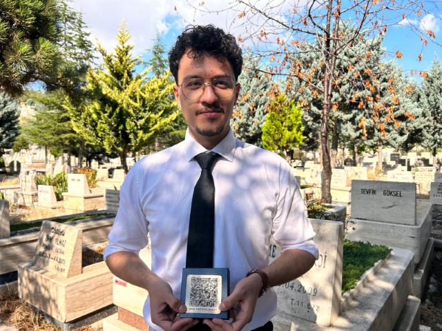 QR kodlu mezarlara ilgi artıyor