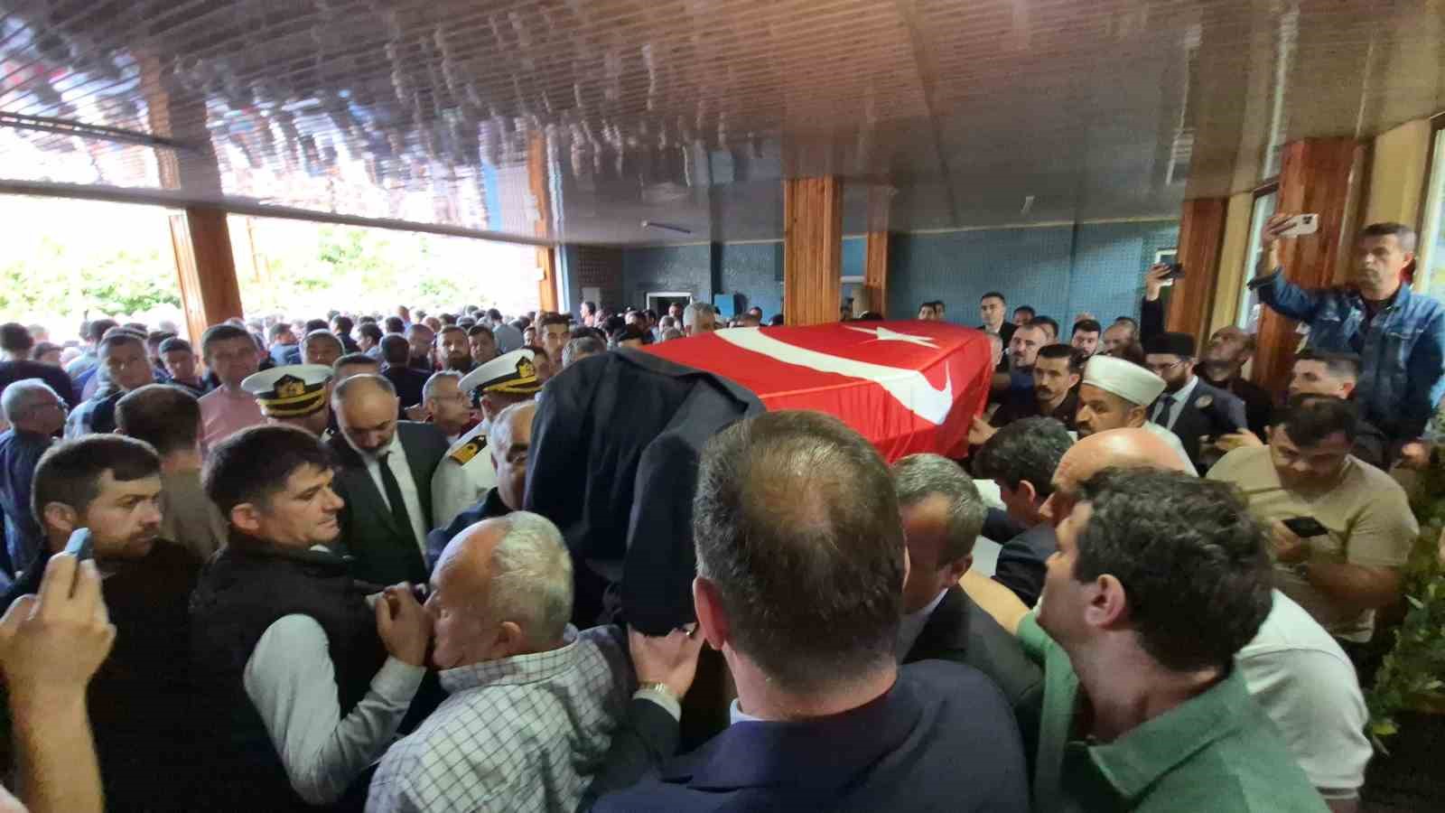 Madencilik Faciasında Can Veren İşçi Son Yolculuğuna Uğurlandı