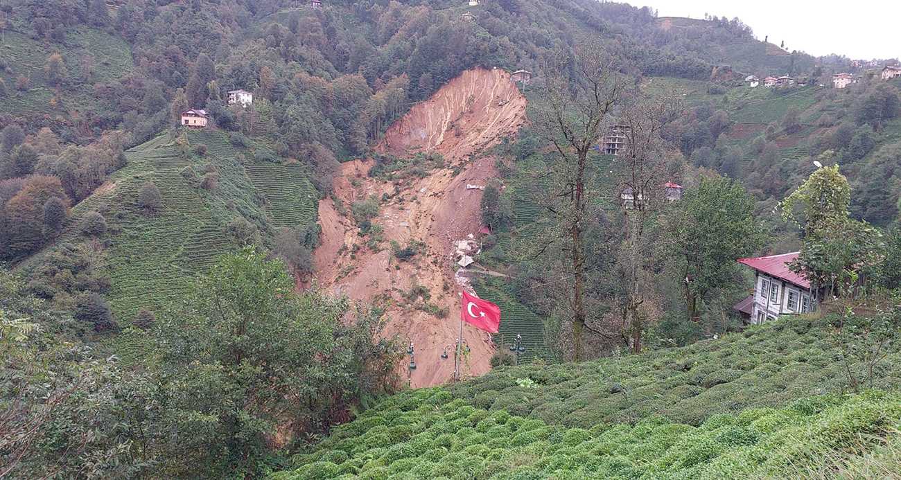 Rize’de sel böyle geldi