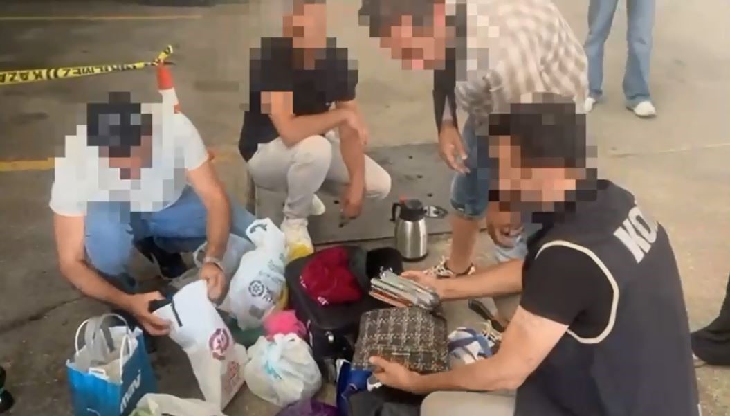 Van’da Sahte Dolar ve Uyuşturucu Operasyonu!