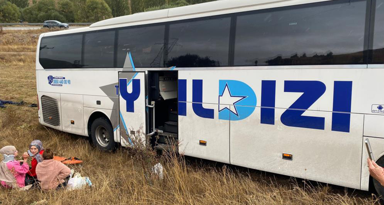 Sivas’ta Feci Kaza: Otobüs ile Tır Kafa Kafaya Çarpıştı