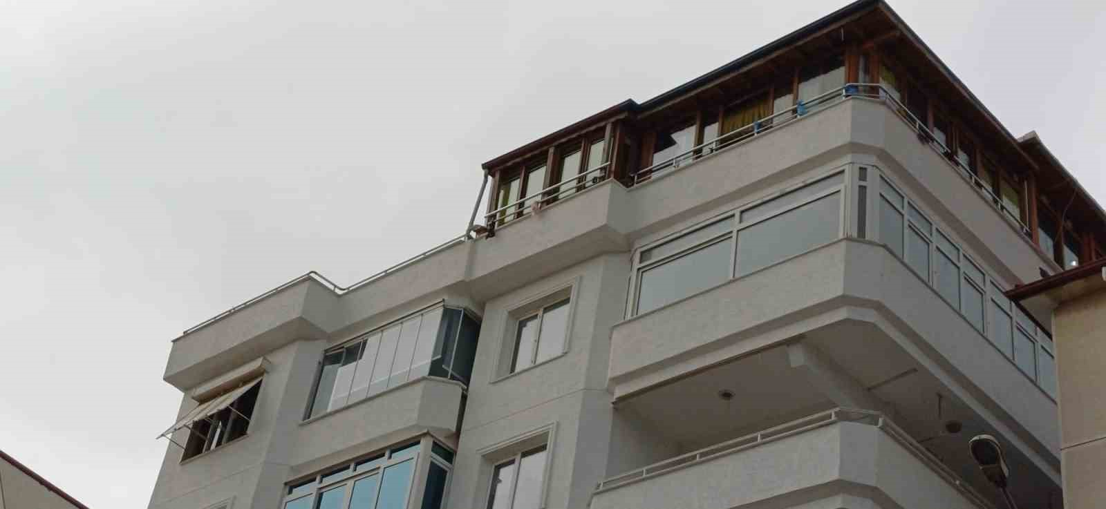 Ünlü sanatçı Güllü hayatını kaybetti