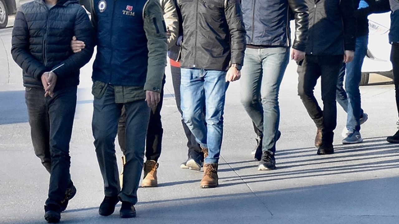 Van’da farklı suçlardan aranan 123 kişi tutuklandı