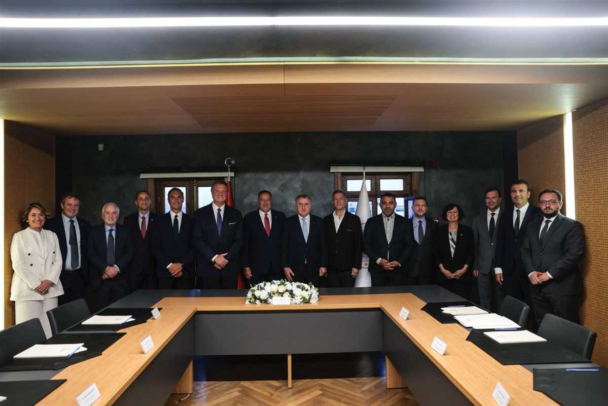 İstanbul’da Avrupa Oyunları Ve Olimpiyat Toplantısı