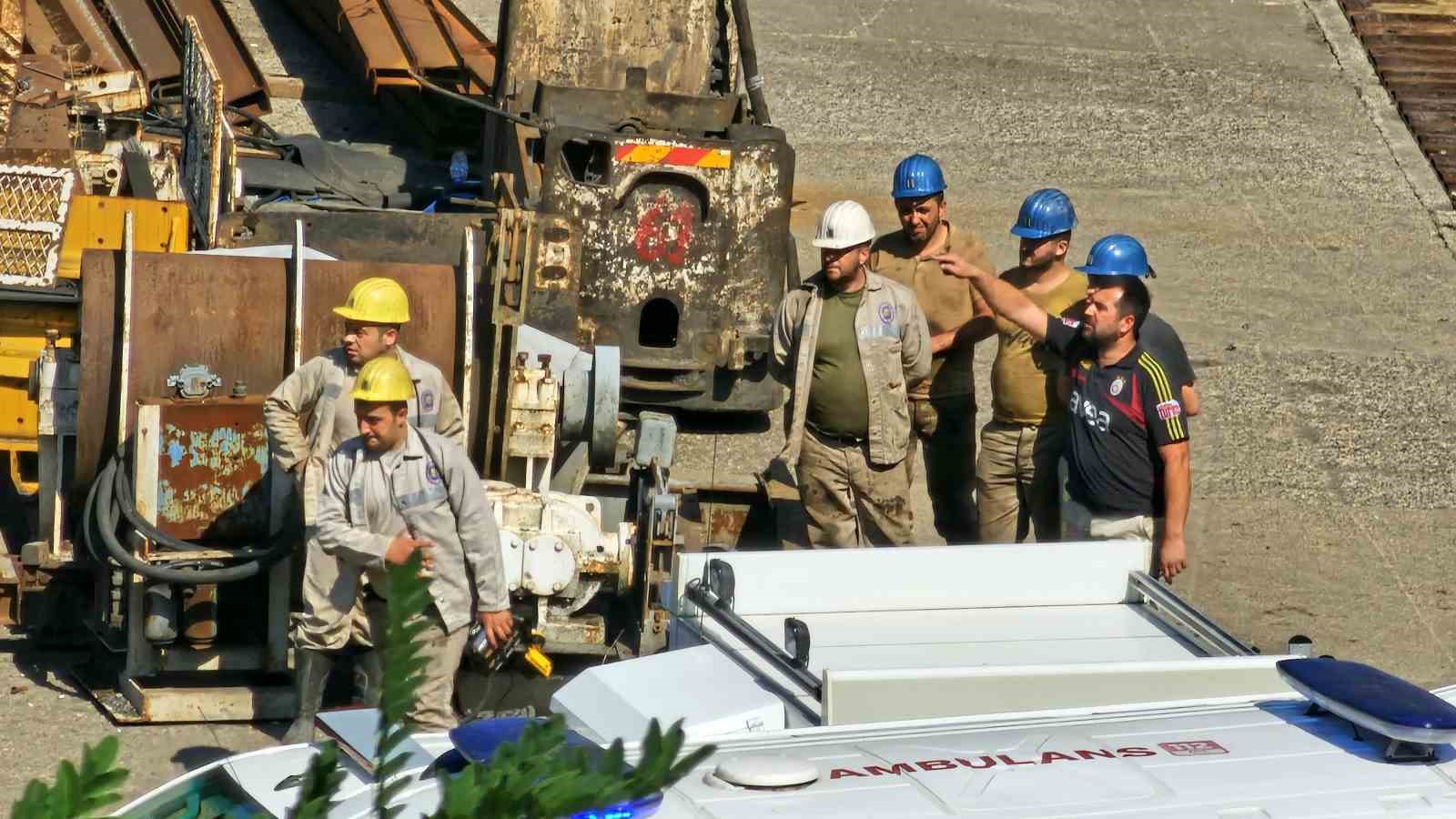 Zonguldak’ta maden ocağında göçük: 2 işçiyi kurtarma çalışması sürüyor
