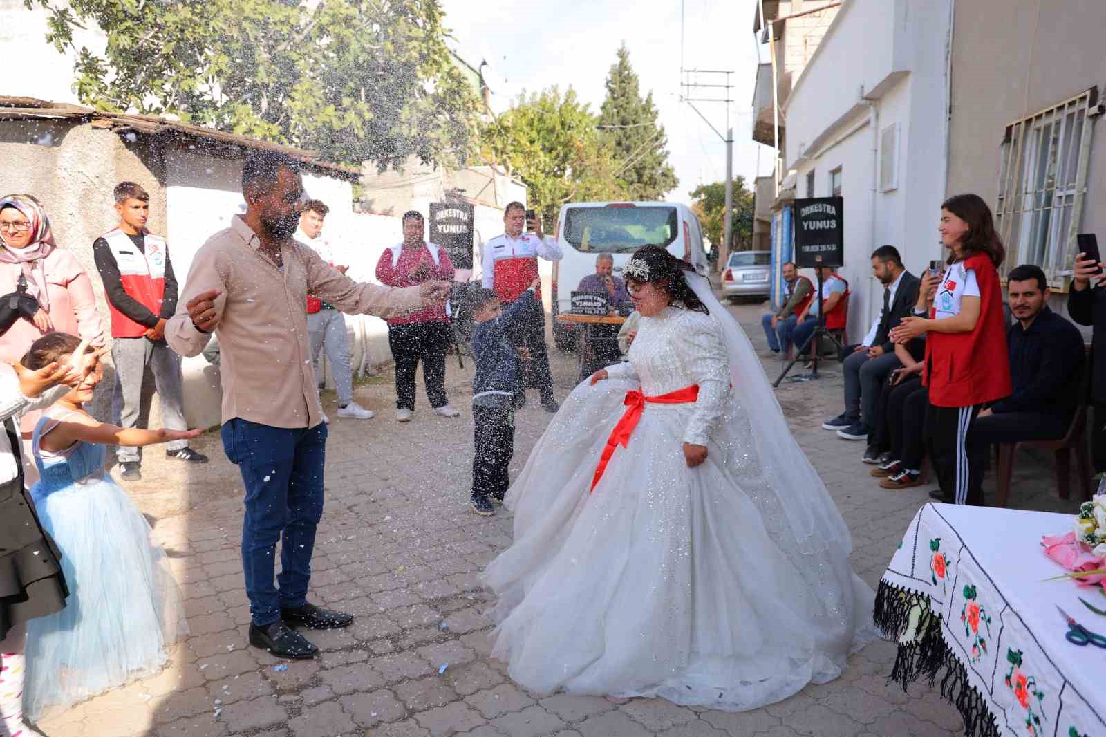 Down sendromlu Melek’in gelinlik hayali gerçek oldu