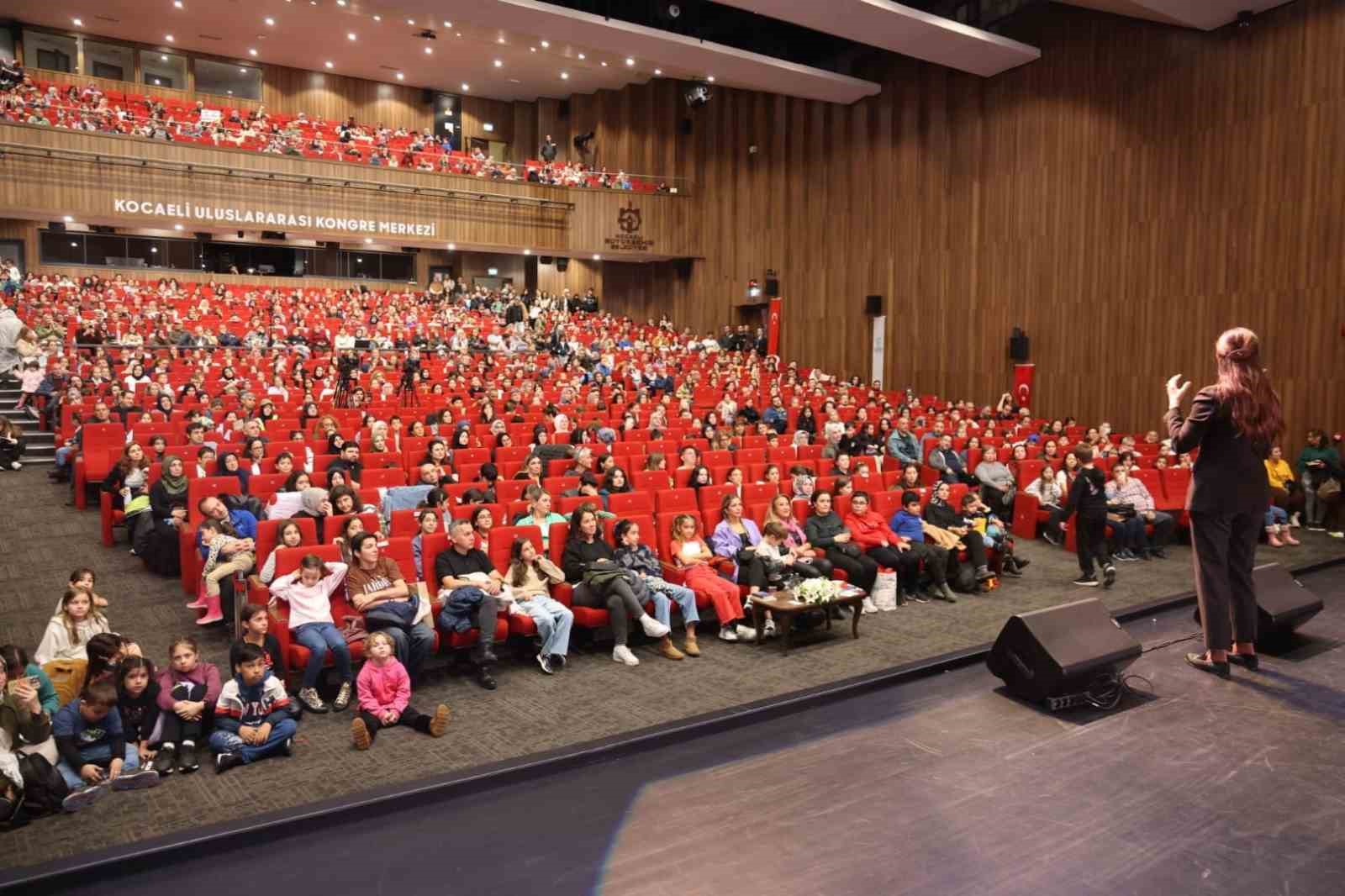 “Türkçe’nin en orijinal hali köylerde”