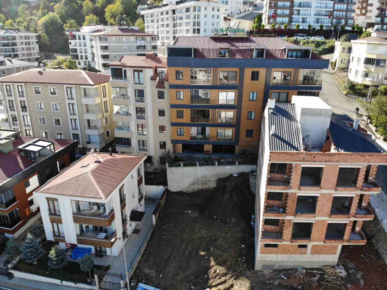 “İnşaat çalışması kabusa döndü: Ordu’da 2 bina kullanılamaz hale geldi”