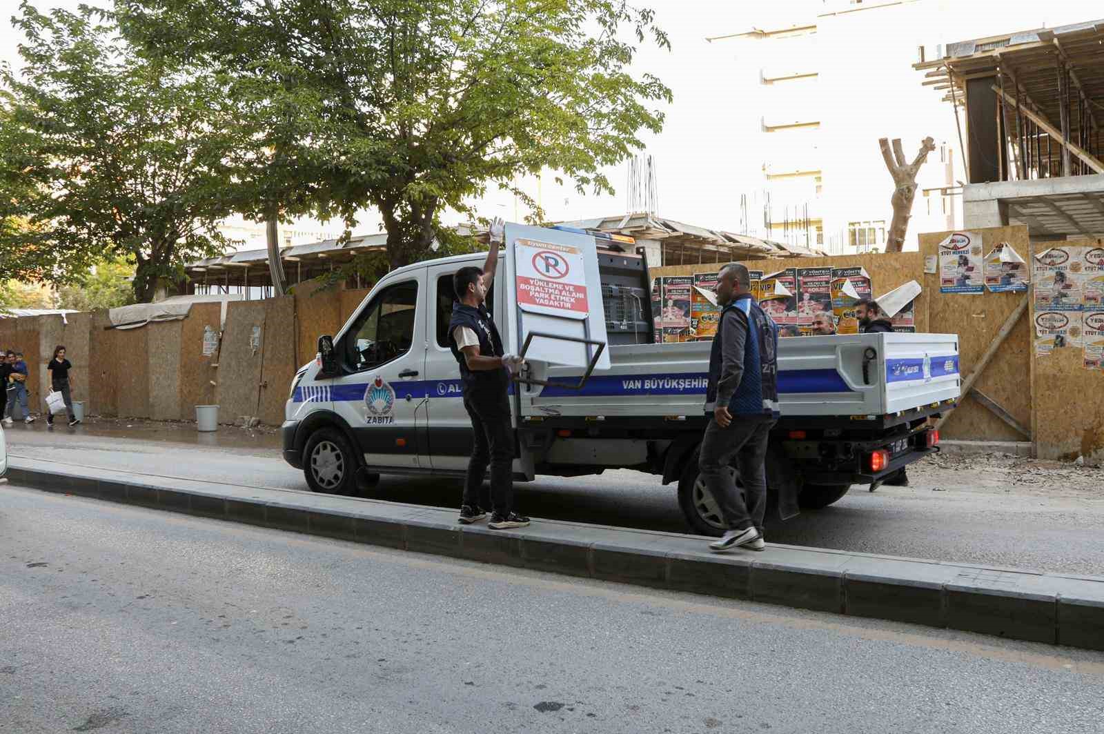 Van’da kaldırım işgaline yönelik denetimler sürüyor