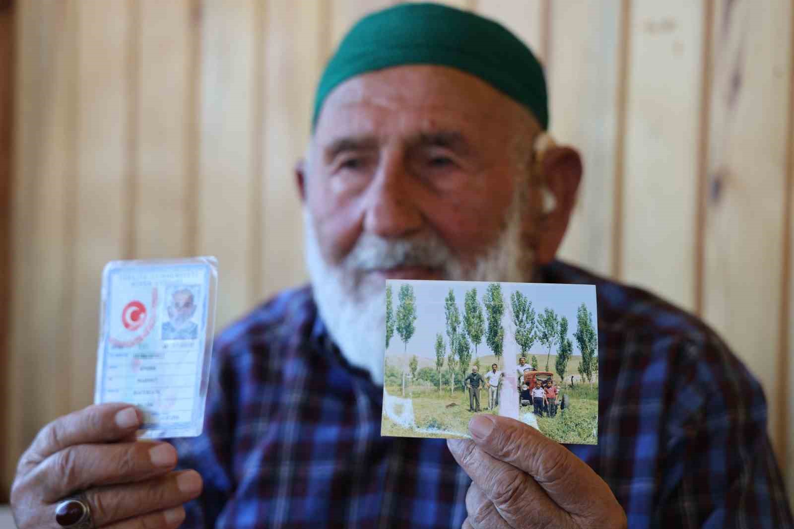 95 yaşındaki Mahmut dede, sağlıklı yaşamının sırlarını paylaştı