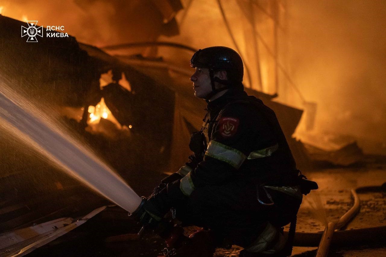 Rus ordusu Kiev’i vurdu: 2 ölü, 13 yaralı