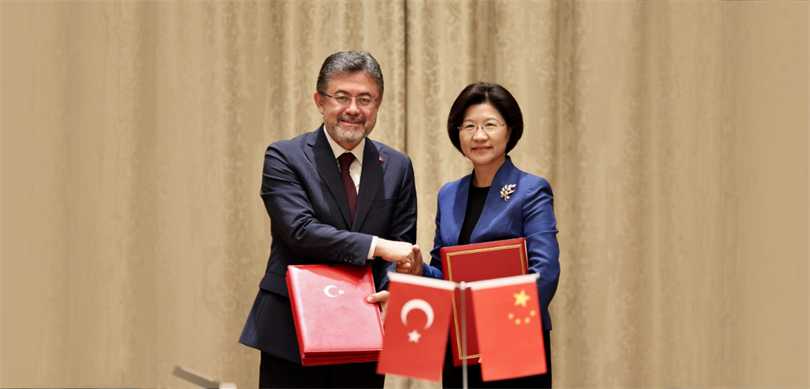 Türkiye’den Çin’e somon, çipura, levrek ve badem ihracatının önü açıldı