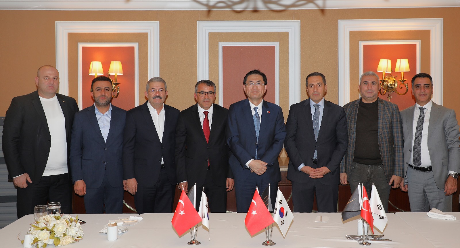 Van ile Güney Kore arasında  ticaret köprüsü kuruluyor