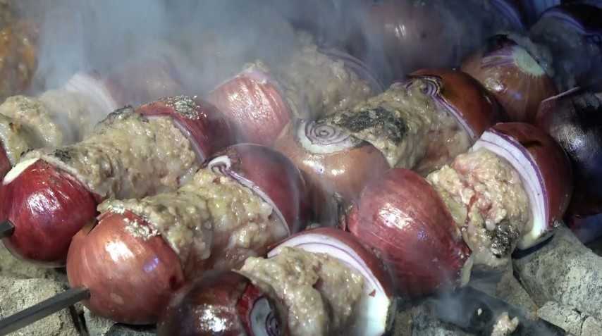 Lezzetli ilaç: Soğan kebabı