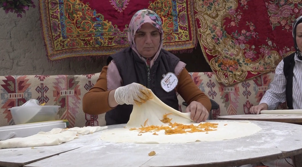 Bal kabağından gözleme yaptılar