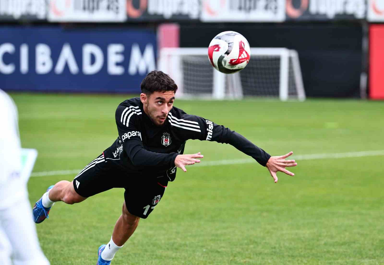 Beşiktaş, Galatasaray derbisi için hazırlıklar tamam