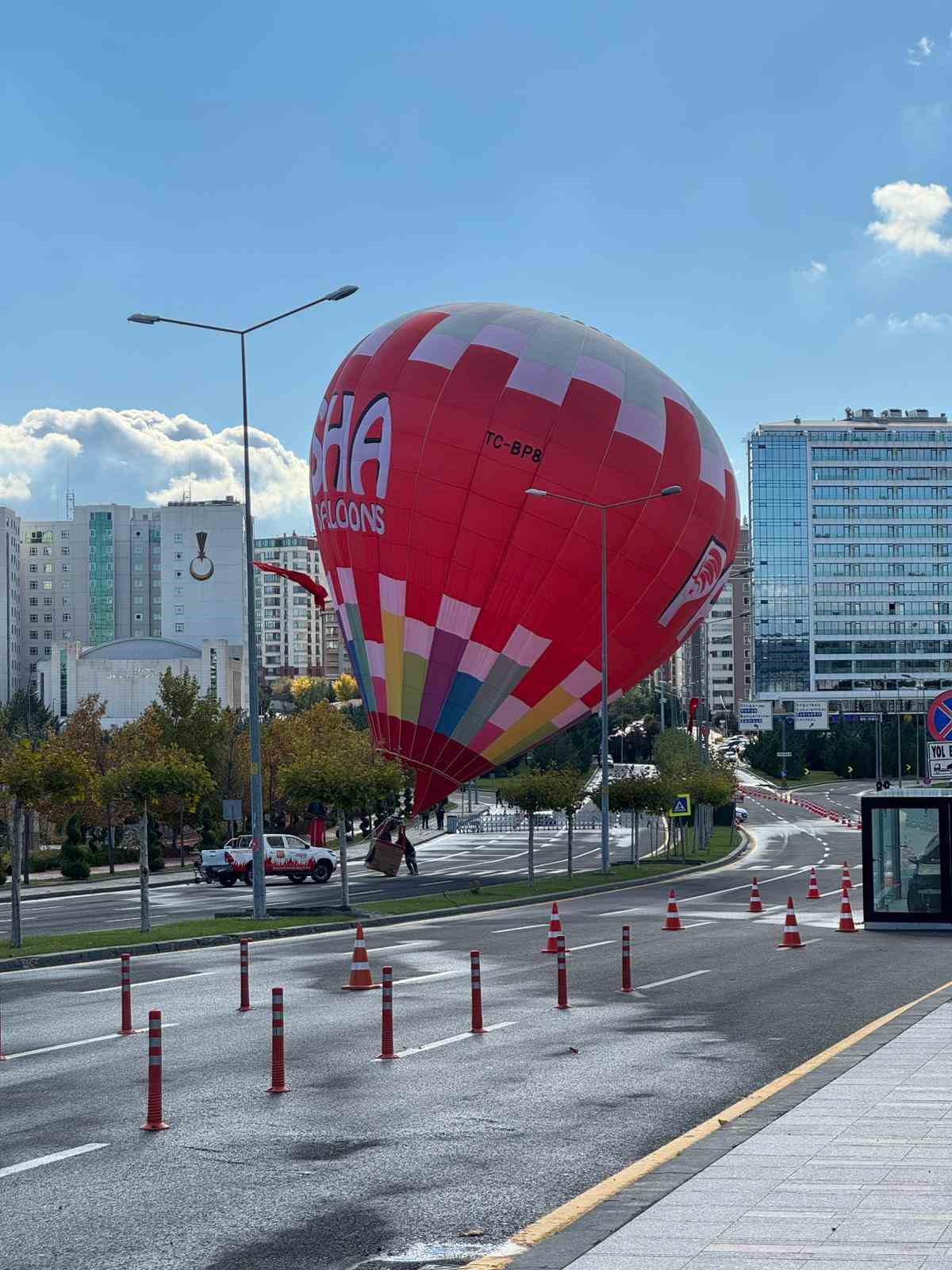 Kapadokya’da üretilen sıcak hava balonları Cumhurbaşkanlığı külliyesinde